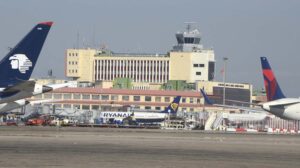 Aunque no superará las cifras del verano de 2019, Madrid-Barajas será, una vez más el aeropuerto español con más pasajeros y vuelos.
