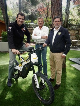Velarde y responsables de Bultaco presentan el Primer Festival Bultaco de Marugán