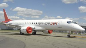 Mesa opera 145 aviones para American, Delta y United,, efectuando 742 vuelos diarios entre 136 ciudades.