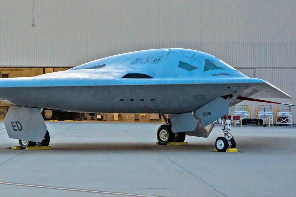 Northrop Grumman B-21.