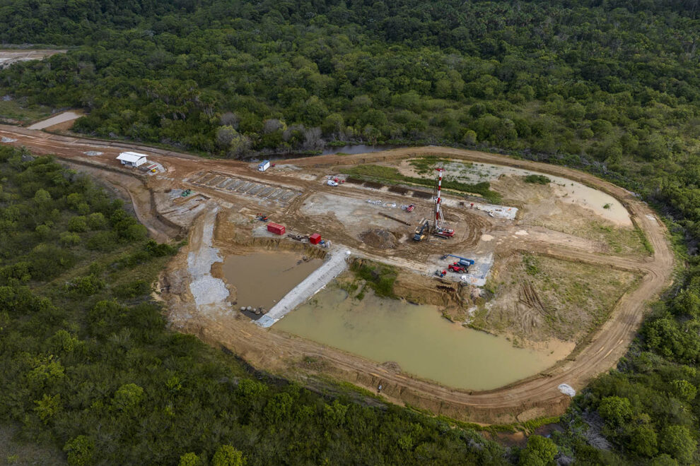 Trabajos en la zona de lanzamiento del PLD Space Miura 5 en el Centro Espacial de Guayana.