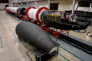 El primero de los tres modelos de calificación del Miura 5 en las instalaciones de PLD Space.