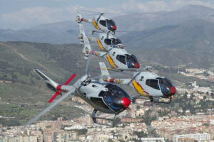 La Patrulla Aspa volará, por primera vez, en Latinoamérica.