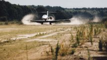 El Pilatus PC-21 ya está certificado por EASA para operar desde todo tipo de pistas no preparadas.