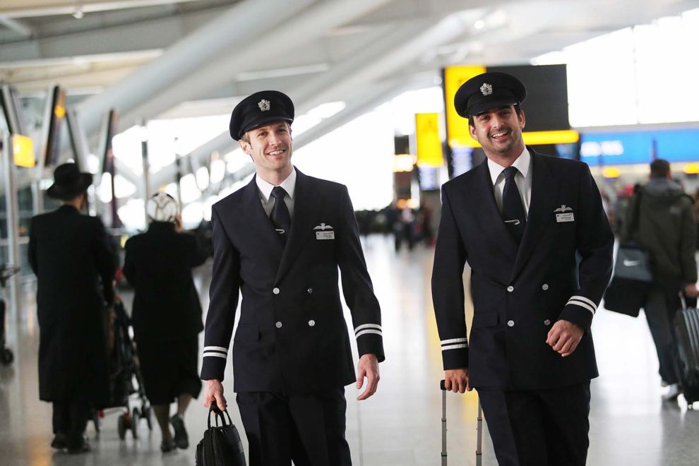British Airways y el sindicato BALPA acuerdan reducir de 1.250 a menos de 270 los desidos de pilotos de la aerolínea.