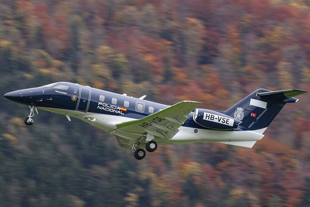 El Pilatus PC-24 de la Policía en uno de sus vuelos de prueba previos a su entrega.