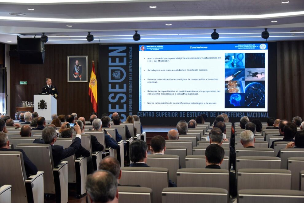 Acto de presentación de la Estrategia de Tecnología e Innovación para la Defensa 2026.