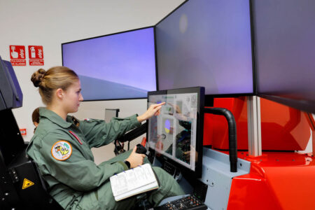 La princesa de Asturias en uno de los entrenadores de la AGA. 