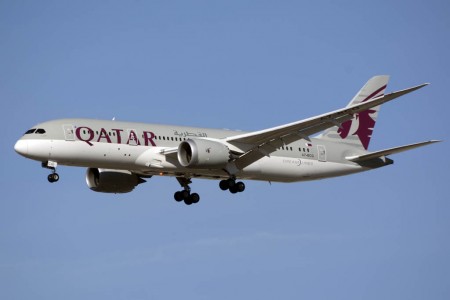 A7-BCQ, el primer Boeing 787 de Qatar Airways en aterrizar en el aeropuerto de Madrid Barajas.