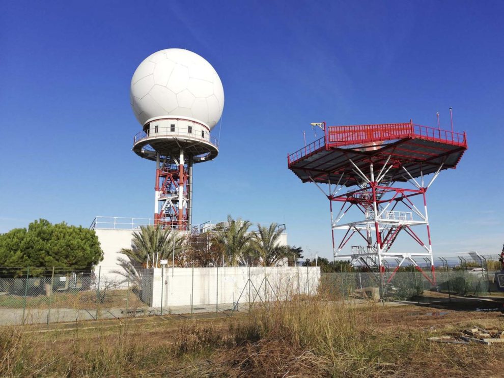 La red de radares de Enaire es una de las armas con las que cuenta el gestor aéreo para mantener la seguridad de los vuelos sobre España.q