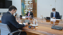 Reunión del 4 de feb rero de 2021 entre Pedro Sánchez y Guillaume Faury en La Moncloa.