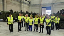 Amparo Valcarce, secretaria de Estado de Defensa inauguró la ampliación de la factoría de Rheinmetall en Albacete.