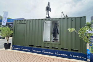 Lanzador de municiones merodeadoras de Rheinmetall.