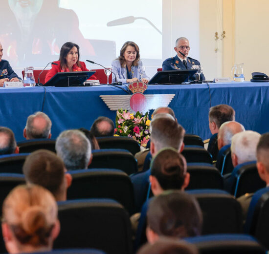 Robles durante su intervención por videoconferencia para la inauguración de las cursos de las academias militares.