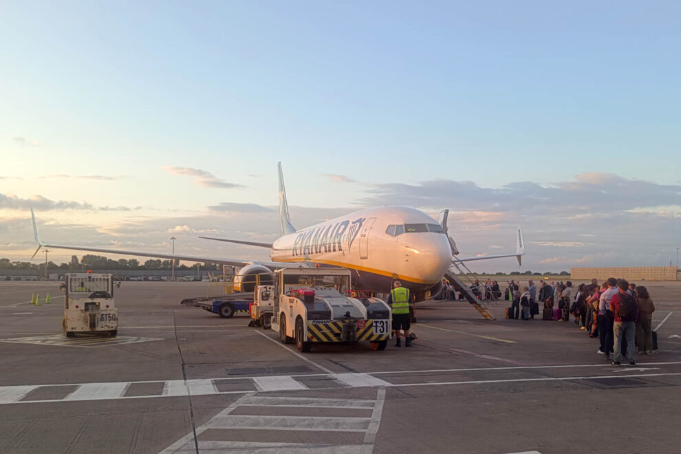 Ryanair sigue apostando por crecer y mantener las tarifas bajas.