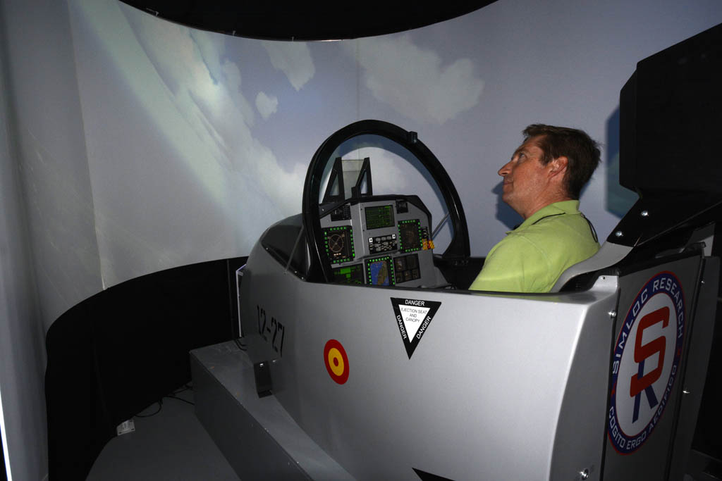 Simulador de F-18 de Simloc