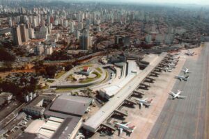 Terminal de pasajeros del aeropuerto dee Sao Paulo Congonhas.