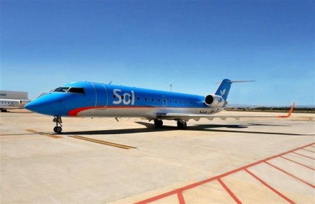 Air Nostrum entró en el accionariado de SOL a cambio de una asesoría técnica para la incorporación de avionss CRJ200 de Air Nostrum en la aerolínea argentina