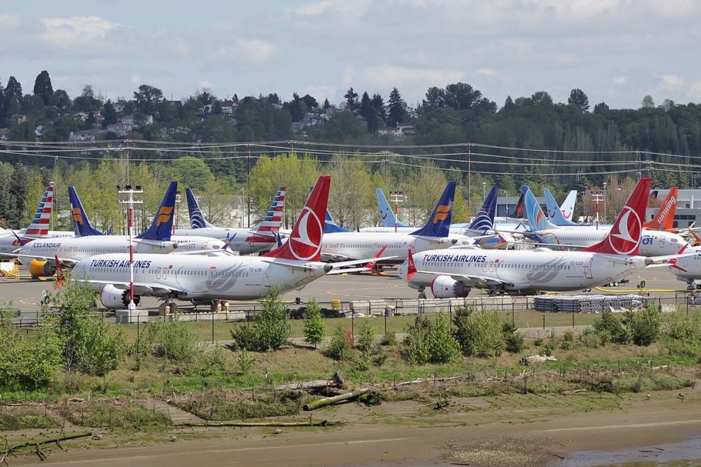 Aviones Boeing 737 MAX aparacados a la espera de su entrega, en primer plano dos de Turkish Airlines.º
