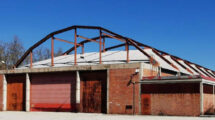 Aspecto actual de la nave principal de los talleres TABSA, prácticamente abandonada desde hace años.