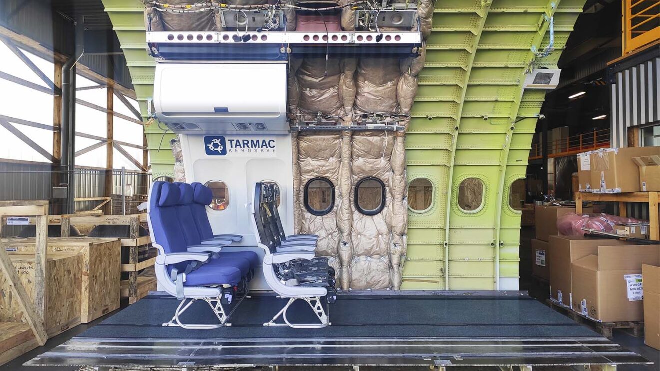 Demostrador de Tarmac Aerosave de las diferentes fases de reciclado de la cabina de pasaje.