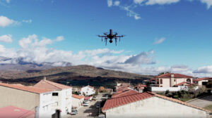 Dron de Telefónica T Space durante una prueba en Cuacos de Yuste.