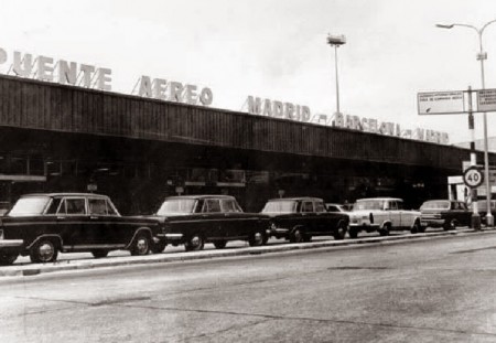 El Puente Aéreo contó con terminales propias en Madrid y Barcelona.