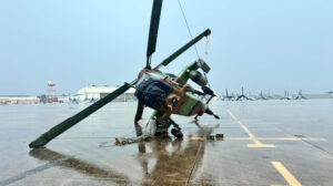 Uno de los Tigre de FAMET dañados en la base de Norfolk.