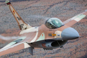 F-16 operado por Top Aces.