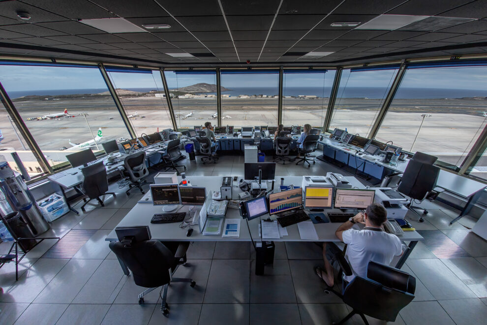 Torre de control del aeropuerto de Gran Canaria.