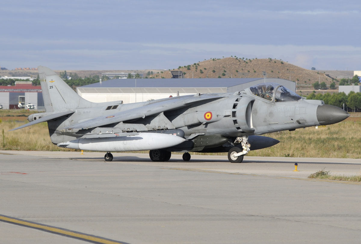 McDonnell Douglas AV-8B Harrier Plus en Torrejón