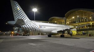 El Airbus A320 EC-MCU fue el empleado para el vuelo inaugural de Vueling entre Barcelona y Amán.