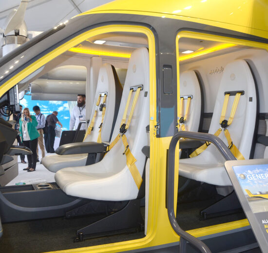 Cabina de pasaje de uno de los prototipos de eVTOL construidos por Wisk.