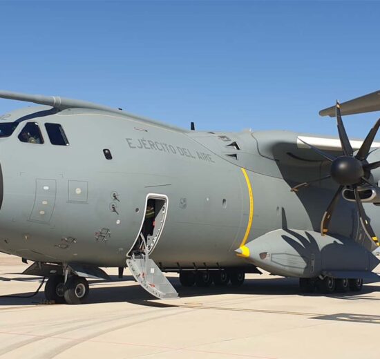 El T23-12 a su llegada a la base aérea de Zaragoza.