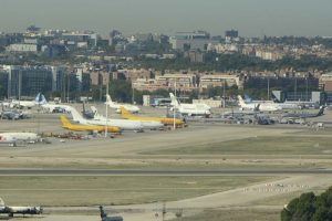 ALA incialmente representaba principalmente a las aerolíneas internacionales y ACETA a las españolas.