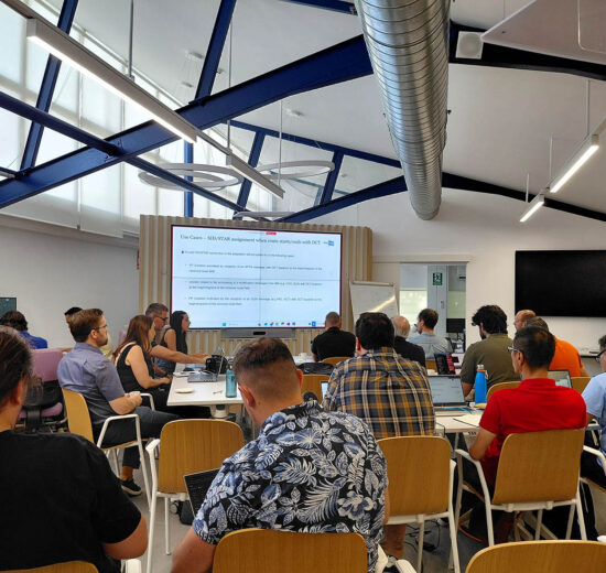 Algunos de los participantes en la evaluación operativa de iTEC SkyNex.
