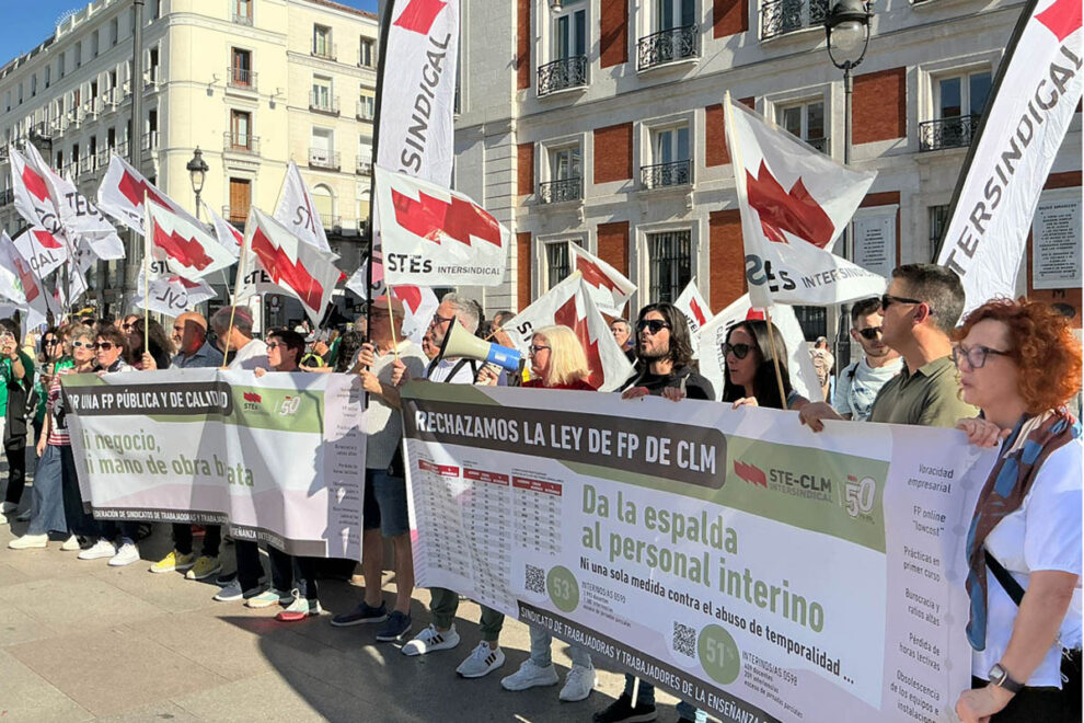 Manifestación de profesores de FP en la Puerta del Sol contra el Ministerio de Educación, Formación Profesional y Deportes .