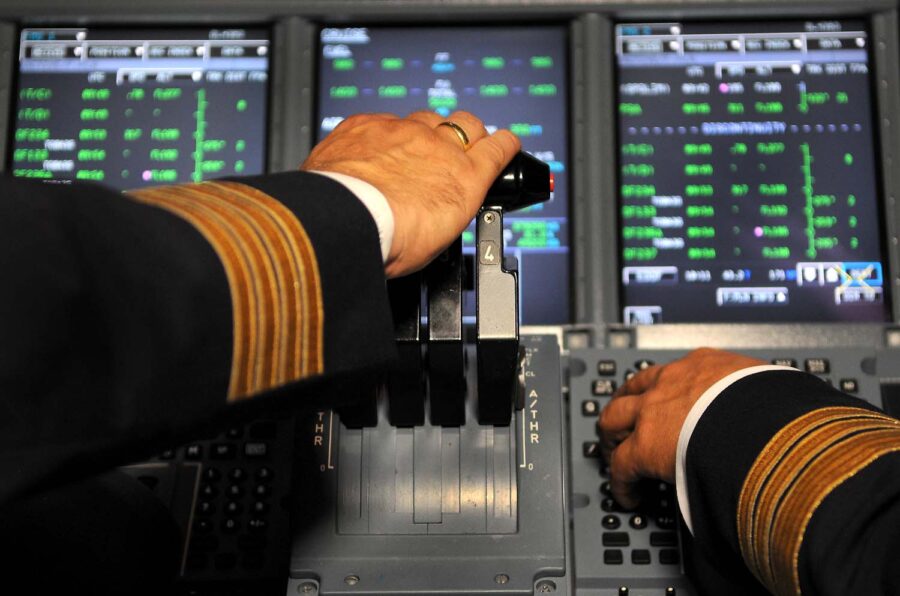 Convocatoria de Iberia para contratar pilotos.